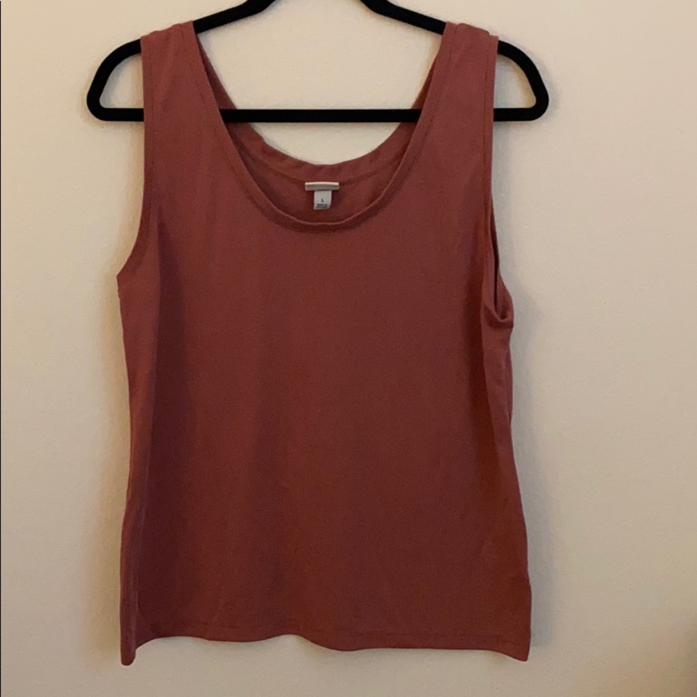 Pink tank